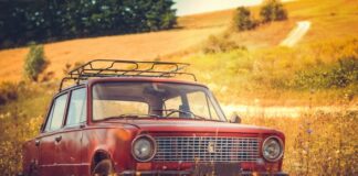 Are old cars cheaper to insure?