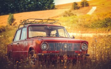 Are old cars cheaper to insure?